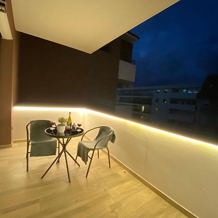 T27 Apartments Free Parking Ingyenes Zart Parkolo Gyor Bagian luar foto